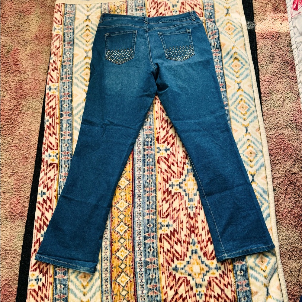 Women Style & Co Denim Blue Jeans sz 16 Tummy Control Modern Boot